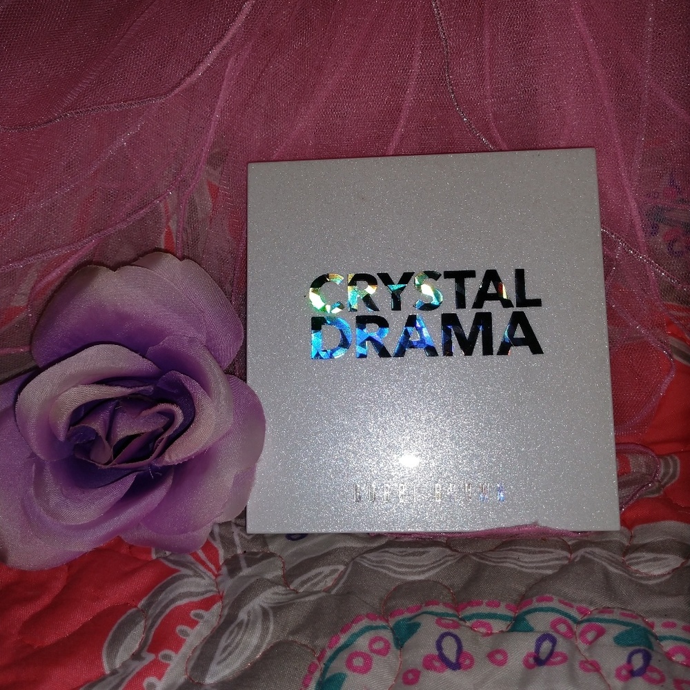 Crystal drama